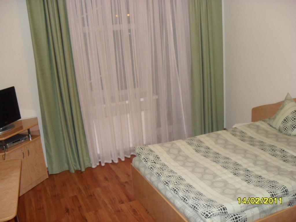 Грк Золота Підкова Motel Chupyra Ngoại thất bức ảnh