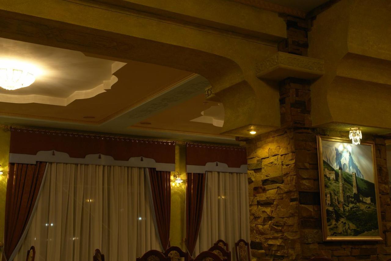 Грк Золота Підкова Motel Chupyra Ngoại thất bức ảnh