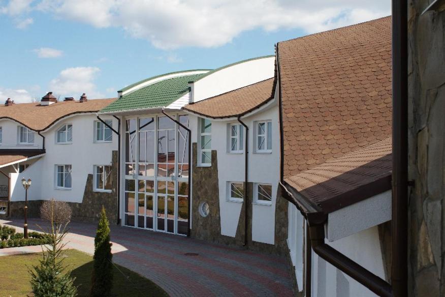 Грк Золота Підкова Motel Chupyra Ngoại thất bức ảnh